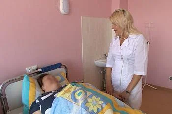 Врачи ЦГКБ приняли пациентку и удалили опухоль размером с голову взрослого человека