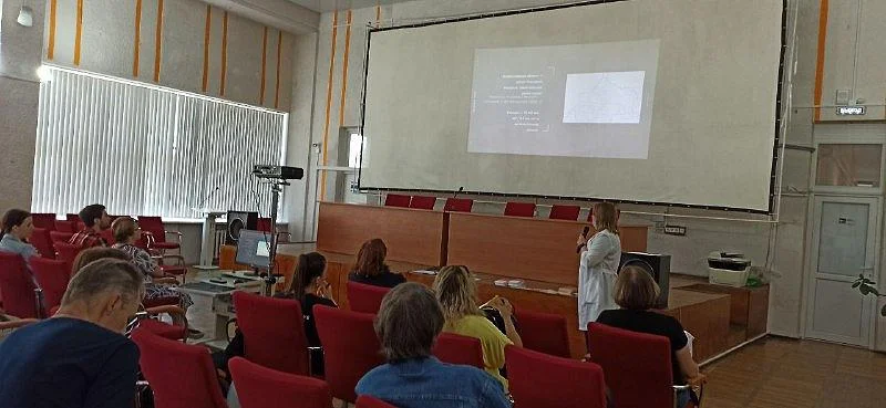 В ЦГКБ  после длительного перерыва из-за пандемии коронавируса состоялась очная школа для пациентов с Хроническим миелоидным лейкозом (ХМЛ), проживающих в Калининградской области